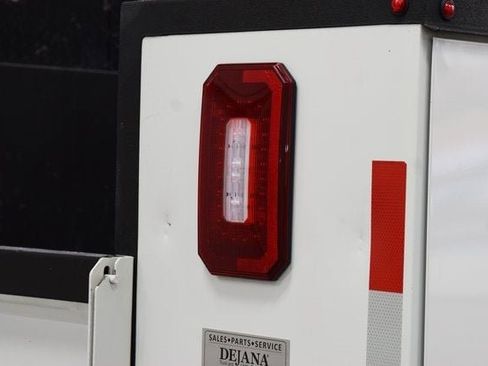 Used 2022 Ford F350 XL w/ Power Equipment Group image 11