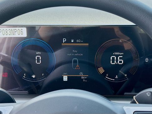 New 2026 Hyundai Tucson SEL FWD image 9