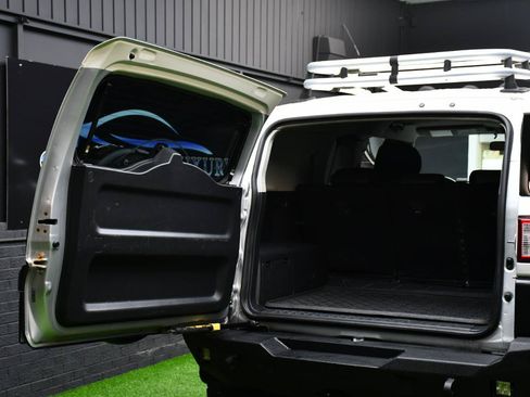 Used 2008 Toyota FJ Cruiser 4WD image 40