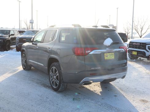 Used 2018 GMC Acadia Denali image 4