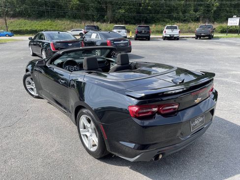 Used 2019 Chevrolet Camaro LT RWD image 7