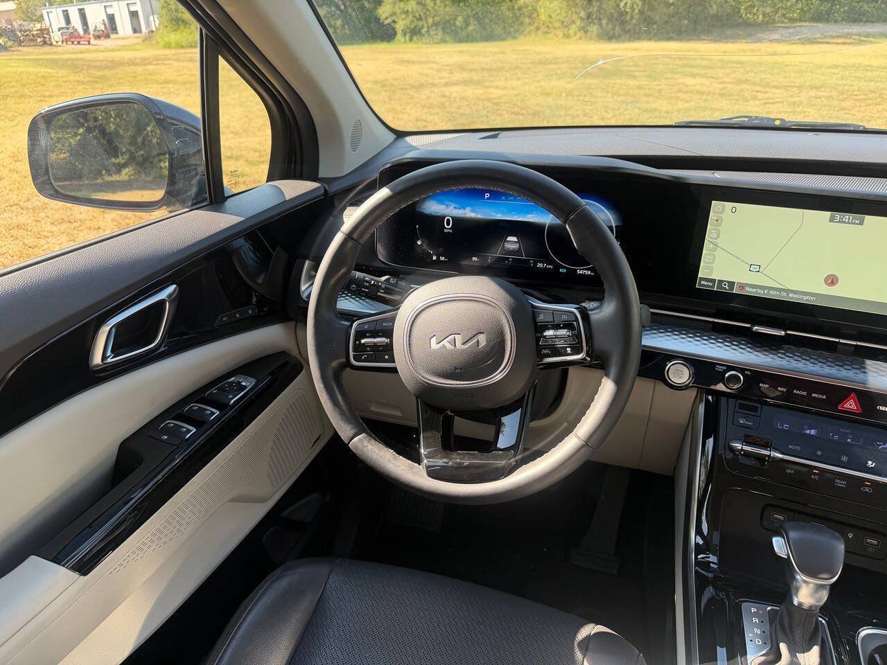 Used 2024 Kia Carnival SX Prestige FWD image 13
