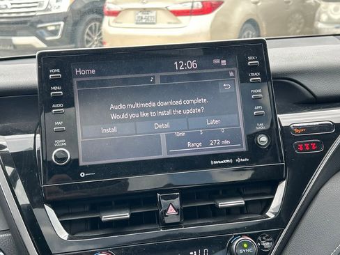 Used 2021 Toyota Camry XSE image 19