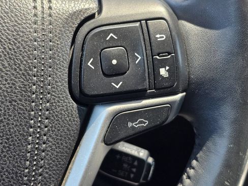 Used 2016 Toyota Highlander Limited Platinum AWD/4WD image 13