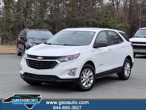 Used 2020 Chevrolet Equinox LS image 1