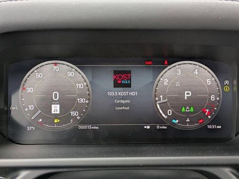 New 2025 Land Rover Defender 110 X-Dynamic SE image 11