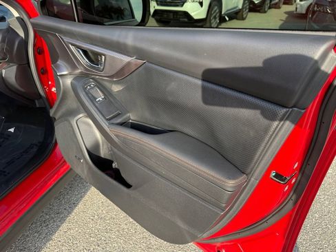 Used 2023 Subaru Crosstrek 2.5i Limited w/ Popular Package #2 image 28