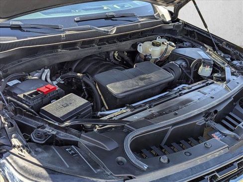 Used 2021 Chevrolet Tahoe Z71 w/ Z71 Signature Package image 23