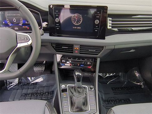 New 2026 Volkswagen Jetta SE image 14