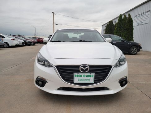 Used 2015 MAZDA MAZDA3 i Grand Touring FWD image 2