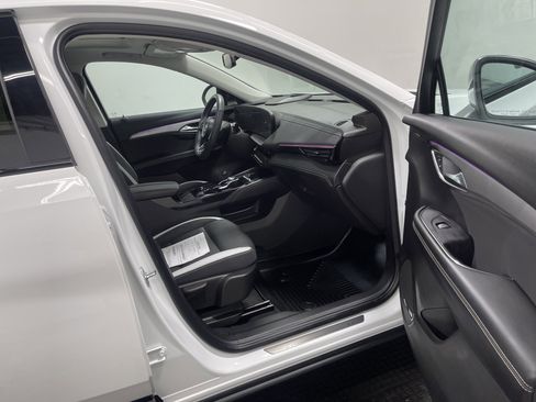 Used 2024 Buick Envision Sport Touring image 26