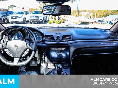 Used 2018 Maserati GranTurismo Sport image 27