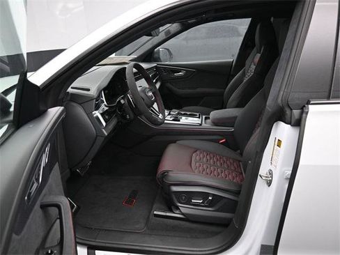 New 2026 Audi RS Q8 performance image 9