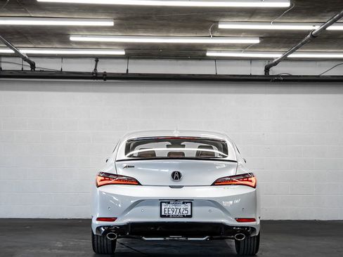 Used 2025 Acura Integra A-Spec image 4