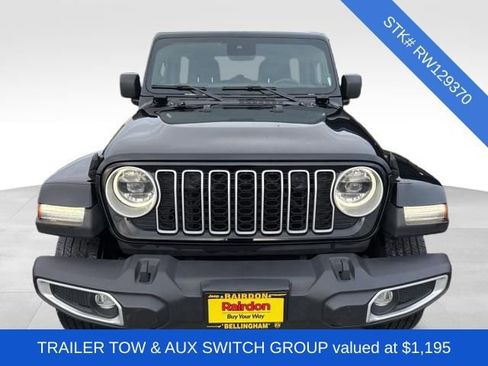Used 2024 Jeep Wrangler Sahara image 2