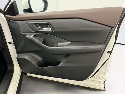 Used 2023 Nissan Rogue SV w/ SV Premium B Package AWD/4WD image 34
