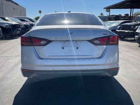 Used 2022 Nissan Altima 2.5 SR FWD image 4