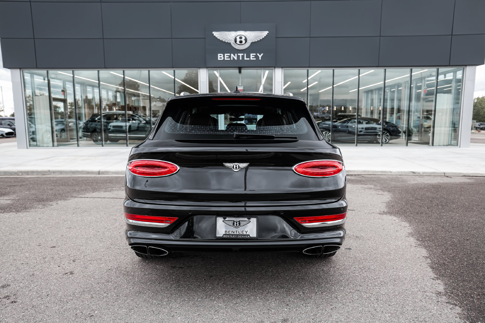 Certified 2022 Bentley Bentayga AWD/4WD image 11