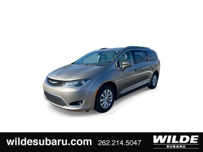 Used 2018 Chrysler Pacifica Touring-L