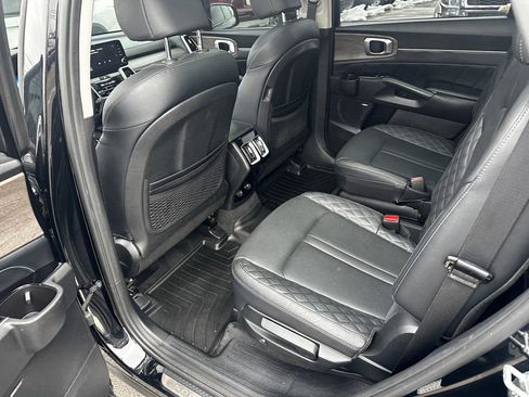 Used 2021 Kia Sorento SX Prestige image 20