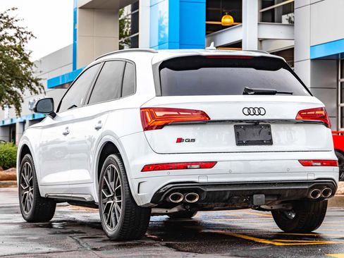 Used 2023 Audi SQ5 Premium Plus image 3