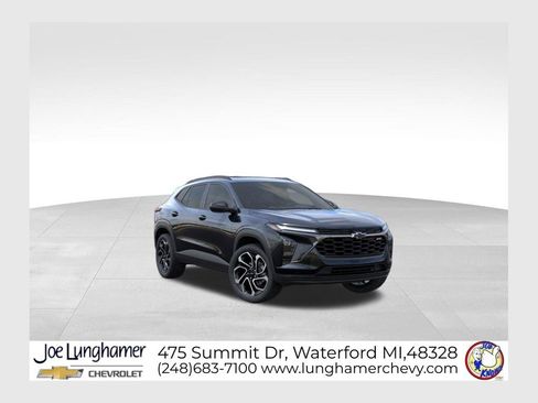 New 2026 Chevrolet Trax RS w/ Sunroof Package FWD image 1