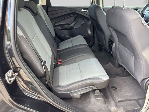 Used 2013 Ford Escape SE FWD image 19