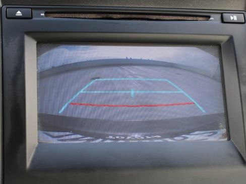 Used 2016 Toyota Camry LE image 25