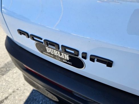 New 2026 GMC Acadia Elevation w/ Black Edition image 8