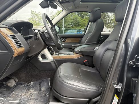 Used 2019 Land Rover Range Rover Supercharged AWD/4WD image 11