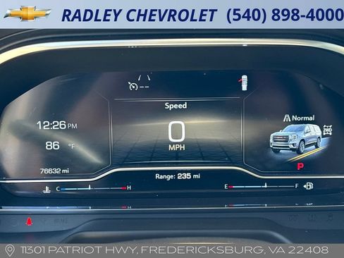 Used 2022 GMC Yukon SLE w/ Gmc Pro Safety Plus Package AWD/4WD image 16