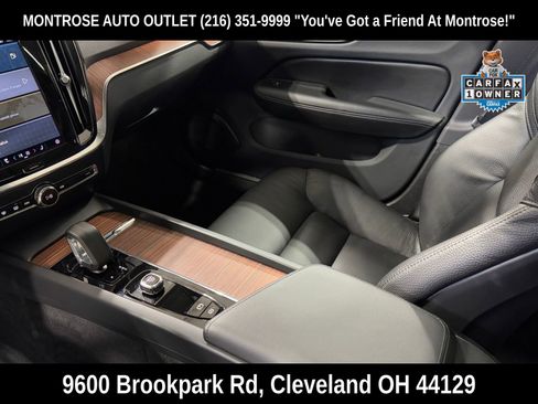 Used 2024 Volvo V60 B5 Cross Country Plus image 15