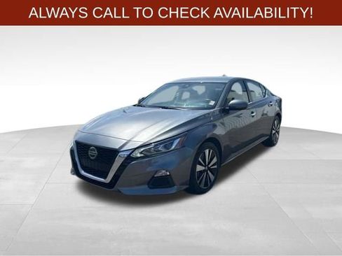 Used 2021 Nissan Altima 2.5 SV FWD image 3