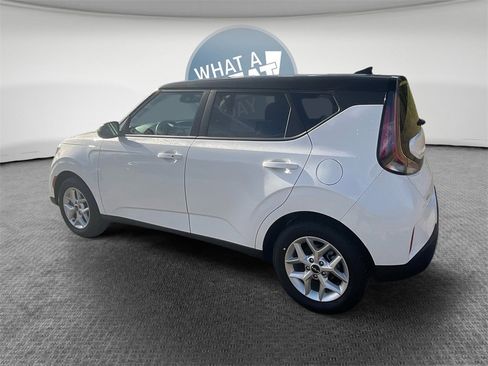 New 2025 Kia Soul S image 6