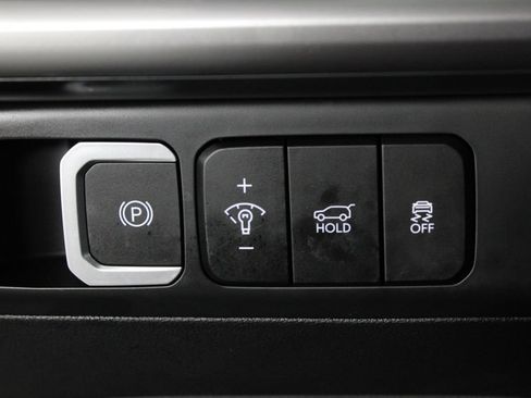 Certified 2026 Hyundai Santa Fe SEL FWD image 25