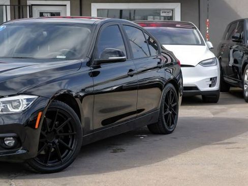 Used 2018 BMW 320i Sedan image 7