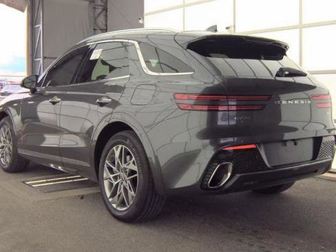 Used 2024 Genesis GV70 2.5T w/ Advanced Package image 4