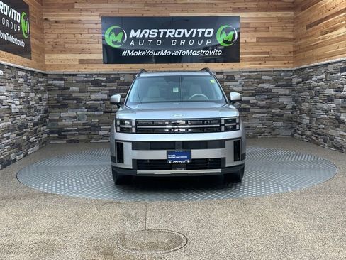 Used 2024 Hyundai Santa Fe Limited image 3