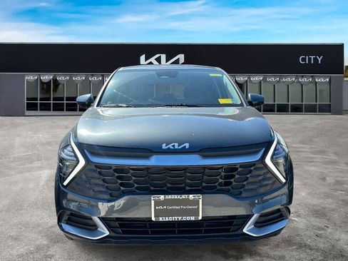 Certified 2024 Kia Sportage LX image 2