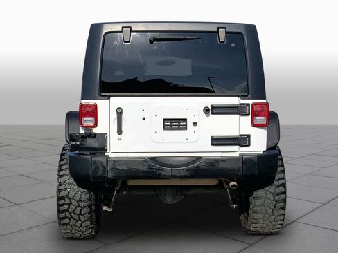 Used 2017 Jeep Wrangler Unlimited Sport w/ Quick Order Package 24S AWD/4WD image 5