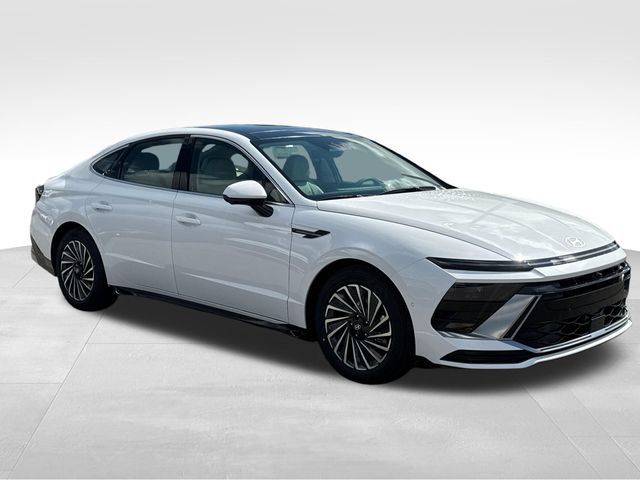New 2026 Hyundai Sonata Limited FWD image 7