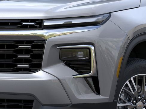 New 2026 Chevrolet Traverse LT w/ LPO, Floor Liner Package FWD image 34