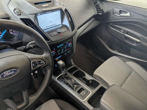 Used 2017 Ford Escape SE w/ Equipment Group 201A image 12