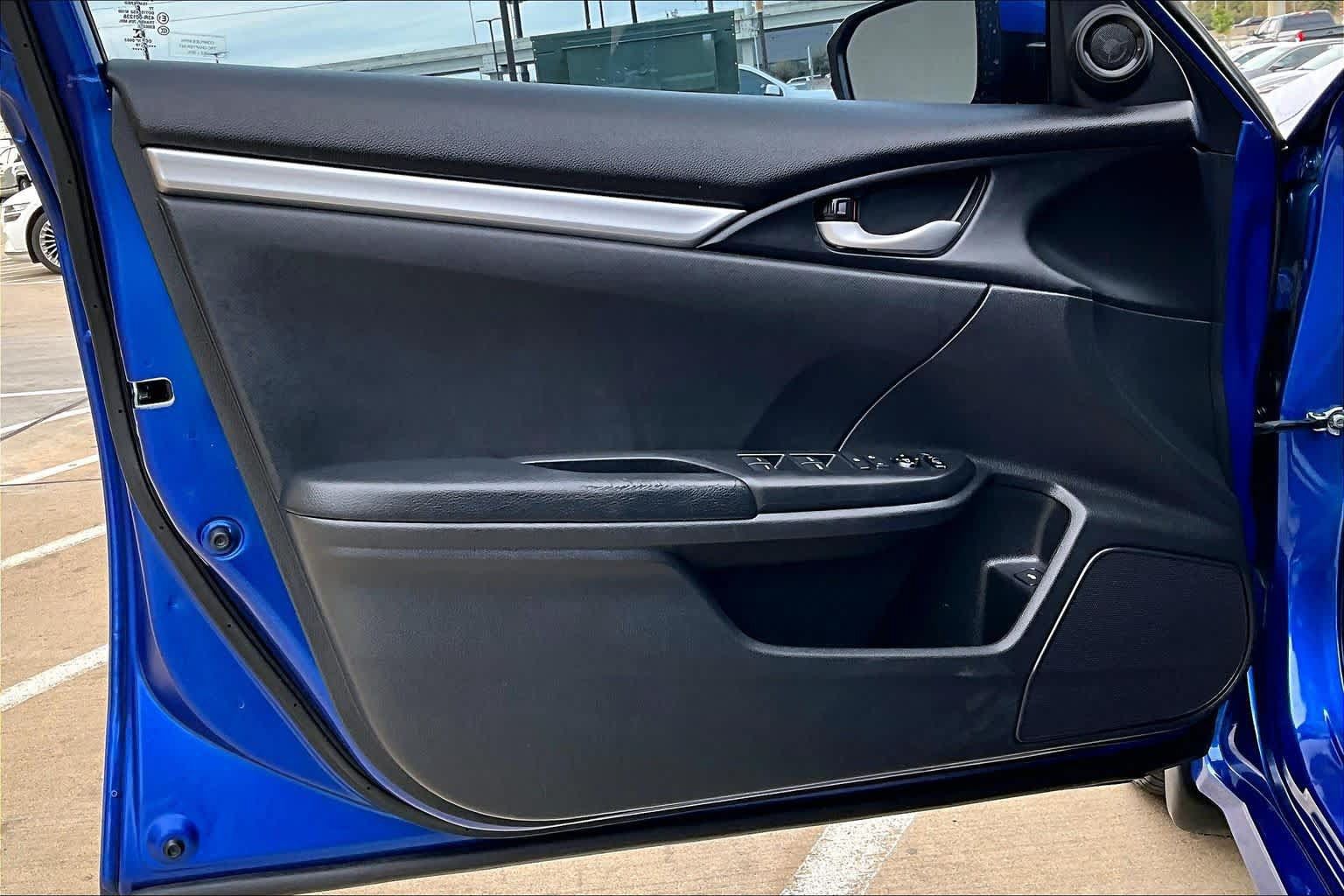 Used 2019 Honda Civic Sport image 21