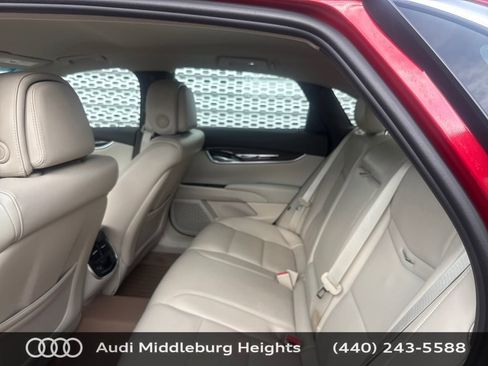 Used 2013 Cadillac XTS Luxury image 10