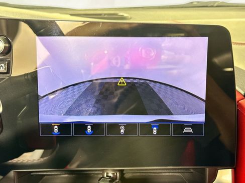 Used 2021 Chevrolet Corvette Stingray Preferred Conv w/ Z51 Performance Package image 13