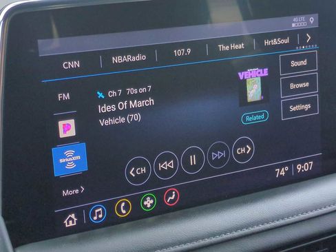 Used 2021 Chevrolet Tahoe LT w/ LT Signature Package image 13