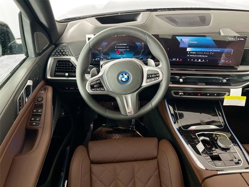 New 2026 BMW X5 xDrive50e w/ M Sport Package image 21