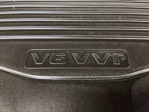 Used 2019 GMC Acadia SLE AWD/4WD image 32