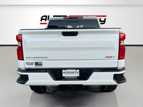 Used 2025 Chevrolet Silverado 1500 RST w/ Convenience Package II RWD image 6